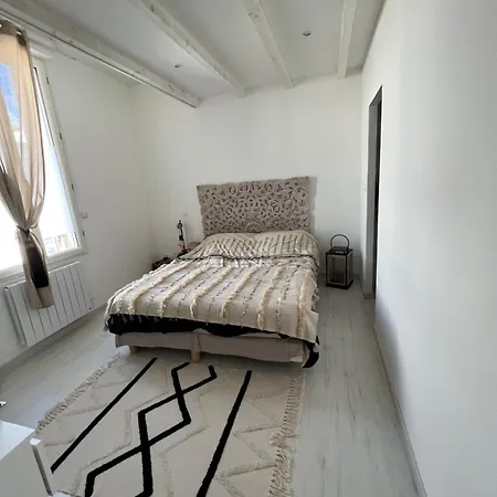 Maison De Libourne